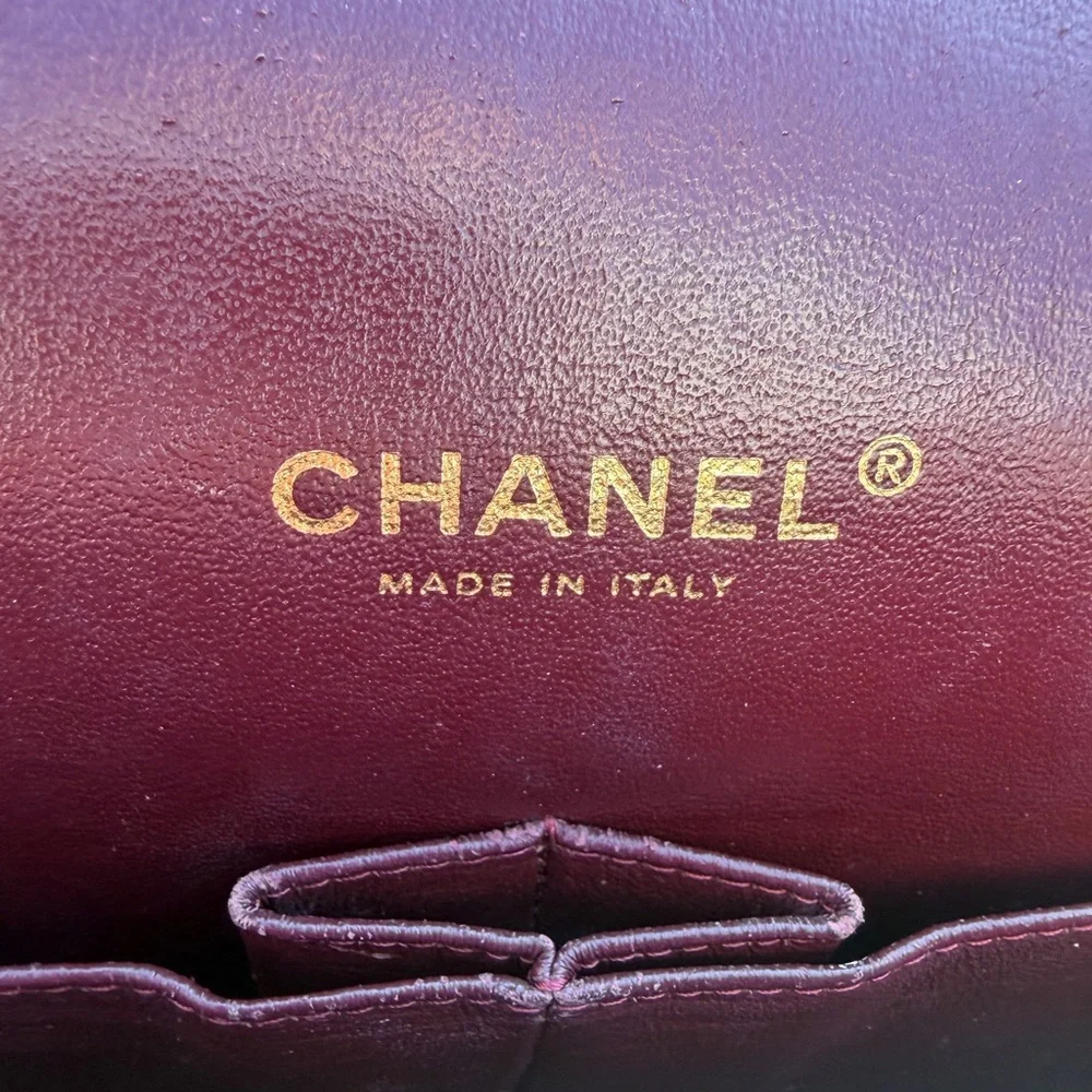 Auth. ✅ Chanel Black Maxi Lambskin Double Flap w/GHW ✨